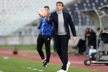 MILOJEVIĆ ZAGRMEO POSLE REMIJA U HUMSKOJ: Kao da nismo ni došli na derbi!