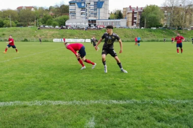 CAR NASTAVLJA BORBU ZA TROFEJ: Dušanić otvorio vrata polufinala, iskusni Lazarević dovršio posao!