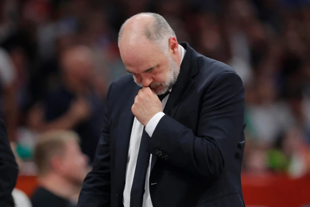 JOŠ JEDAN POTRES U EVROLIGI! Veleobrt oko Lasa: Nećete verovati koga će Španac trenirati sledeće sezone!