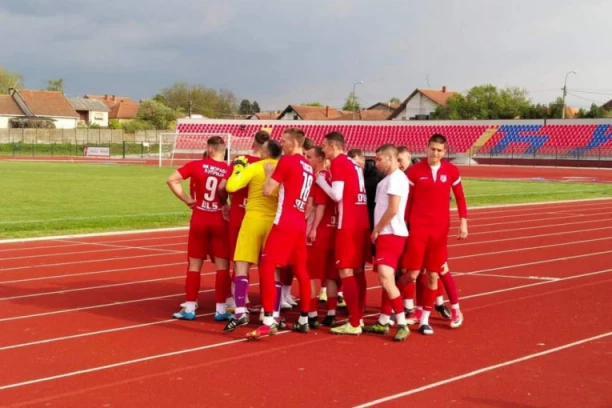 DŽELAT DŽELATOVIĆ: Iskusni fudbaler vodio lidera do ubedljivog trijumfa - u Ćupriji se brojalo do 11!