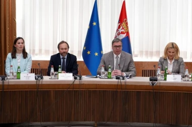Vučić sa predstavnicima Radnog tela Saveta Evrope: Nadam se "zelenom svetlu" za otvaranje klastera 3