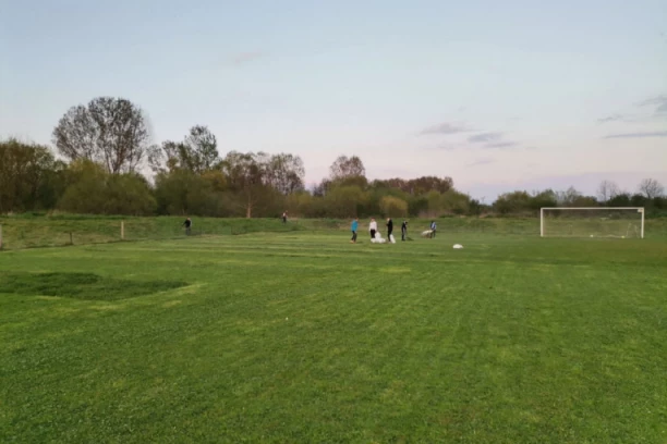 DERBI KOLA U TUREKOVCU: Oba tima ulaze u utakmicu sa željom da se zadrže u gornjem delu tabele!