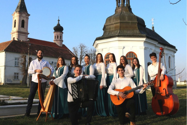 Fenečki biseri "Zavet Kosova" u MTS Dvorani