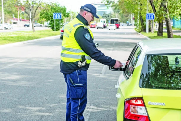 MRTVI PIJANI UPRAVLJALI VOZILIMA: Policija u Zaječaru i Knjaževcu isključila dva vozača - evo koliko promila u krvi su imali!