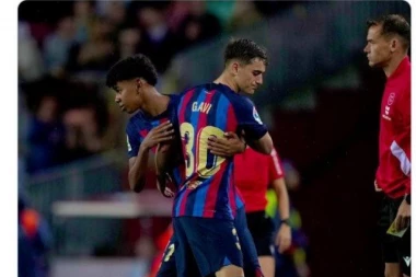 KO VOLI NEK IZVOLI! Jamal produžio ugovor sa Barsom - obeštećenje prava SITNICA!