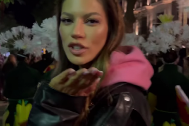 Danijela Dimitrovska uživa na karnevalu