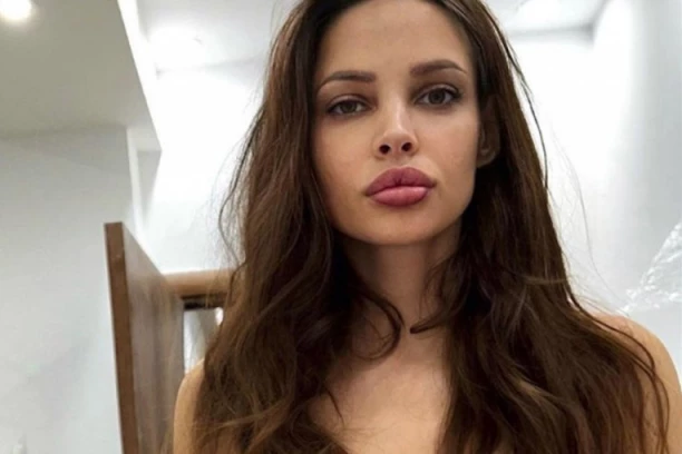 STANJE PRETUČENE NATAŠE ŠAVIJE SE POGORŠALO: Ne može da ustane iz kreveta, a zbog sve većih podliva je ni njeni najbliži ne mogu prepoznati!