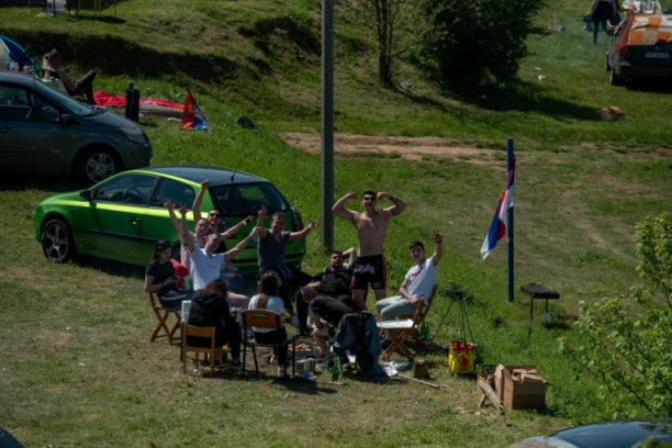 KAKVO NAS VREME OČEKUJE ZA USKRS I 1.MAJ? Da li nas očekuje tropski praznik ili kišoviti vikend?