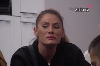 PONIŽENJE VEKA! Ana i Maja se IZVREĐALE, Zvezdanova bivša žena ZAJECALA, Anđela je PODRŽALA! (VIDEO)