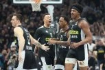 PRAVO IZ NBA U PIONIR: Ljubimac navijača bodri Partizan! Navijači u DELIRIJUMU! (VIDEO)