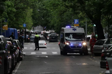 UŠAO SA PET PUNIH ŠARŽERA I POČEO DA REŠETA: Novi detalji pucnjave na Vračaru!