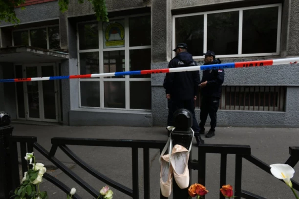 Učionica u "Vladislavu Ribnikaru" u kojoj se dogodio masakr se više neće koristiti! Doneta odluka na nivou škole!