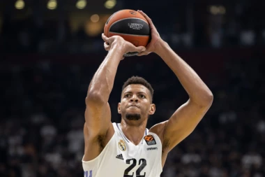 ISPALA VEKA: Navijač Partizana IZRADIO Tavaresa! Centar Reala se odmah oglasio na Tviteru!