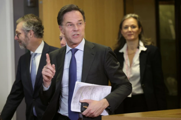 KO JE MARK RUTE, NOVI ŠEF NATO SAVEZA? Do koske je za Zelenskog, Putina MRZI, a evo šta misli o Trampu!