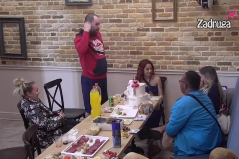 Miljana drami na Palčicinom rođendanu