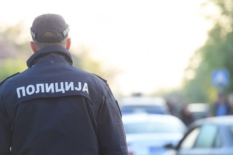 AKO VIDITE NAORUŽANE POLICAJCE, NE PLAŠITE SE! Oglasio se MUP: Nema razloga za paniku!