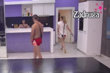 ANA MAFIJA PO BELOJ KUĆI! Optužena da joj OVO smrdi, napravila HAOS! (VIDEO)