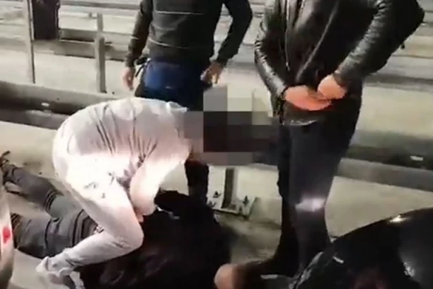 HAPŠENJE NA AUTO-PUTU MILOŠ VELIKI: Policija u automobilu pronašla kilogram kokaina