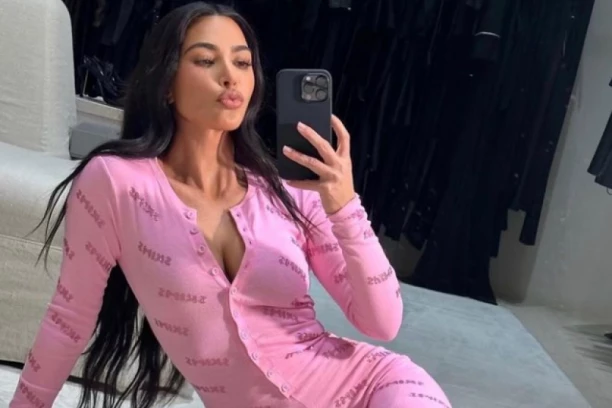 RIJALITI ZVEZDA OSTAVILA JAVNOST BEZ TEKSTA: Otvorila vrata svog doma, prizor kao iz BAJKE!