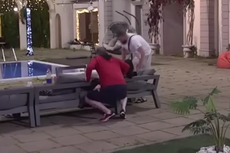 Miljan Vračević podriguje Maji Marinković i Slađi Lazić u facu Zadruga 6