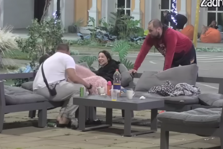 Miljan Vračević podriguje Maji Marinković i Slađi Lazić u facu Zadruga 6