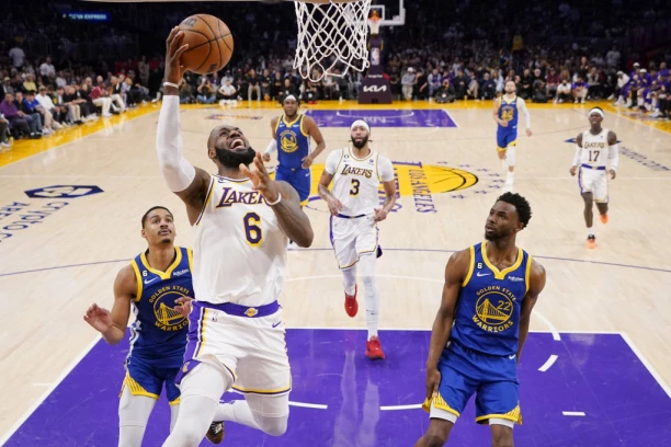 PLEJ-OF DEMOLIRANJE: Lejkersi i Majami RAZBILI protivnike! Srbin se vratio na parket posle više od četiri meseca! (VIDEO)