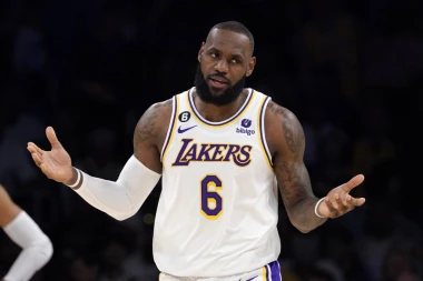 LEBRON SUROVO ISKREN PRED DUEL SA JOKIĆEM! Zna šta ga čeka protiv Srbina: Oni su branioci titule!