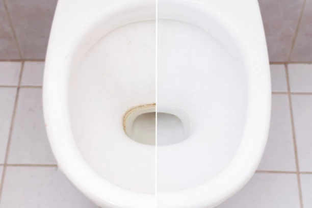 POMOĆU OVE SMESE WC ŠOLJA ĆE BITI KAO NOVA: Zaboravite na HEMIKALIJE, sve što je potrebno imate pri ruci!