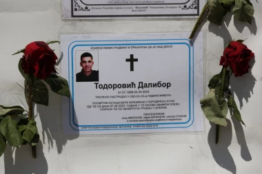 MAJKA ŽRTVE MASOVNOG UBICE NEUTEŠNA! NJENE REČI KIDAJU DUŠU: Zašto ne dolaziš, moje milo sunce