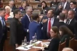 OVAKVU SRAMOTU SRBIJA NE PAMTI! Divljali u skupštini, sad pozivaju na proteste protiv nasilja