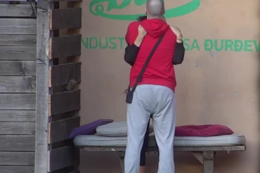 SKINULI BUBICE, PA PRIZNALI DA OBMANJUJU NACIJU: Anđela i Zvezdan dogovorili zajednički život, ona mu postavila nove uslove!