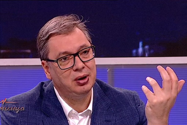 Vučić: Očekujem velike probleme krajem meseca