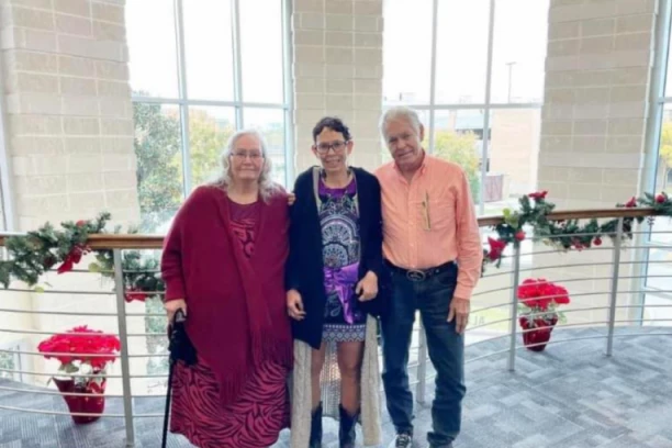 MAJKA JE UNAJMILA DADILJU KOJA JE OTELA BEBU I NIKADA JE NIJE VRATILA: Nakon 51 godine razdvojenosti pronađena je, a reči otmičara REŽU - Evo kako je devojčica živela