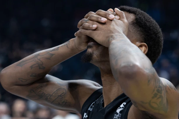 TEŽAK HENDIKEP ZA PARTIZAN! Obradović NE RAČUNA NA JEDNOG OD NAJBOLJIH protiv Efesa u Evroligi!