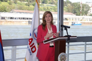 BAJDENU ĆU REĆI: SRBIJA JE SJAJNA I NEVEROVATNO NAPREDUJE! Amerikanka oduševljena našom zemljom (VIDEO)