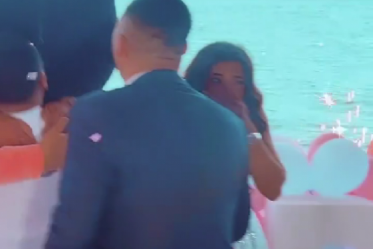 Nadica Ademov trudna, otkrila pol bebe