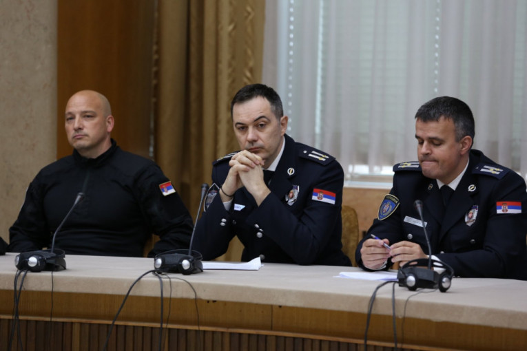 Vanredna koneferncija za medije MUP