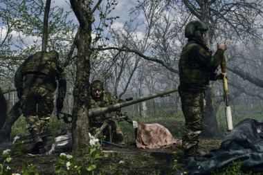 DVA NAPADA ODBIJENA: Ukrajinski kontra napad slomio se na Bahmutu