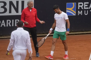 ĐOKOVIĆU STIGLA PRETNJA IZ KOMŠILUKA: Novak dobio jasnu poruku pred meč u Rimu!