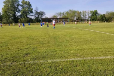 TIM IZ JELENCA DRŽI KORAK SA LIDEROM: Putnika u viši rang će po svemu viđenom odlučiti direktan duel!