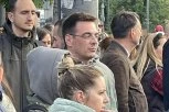 PALE SVE MASKE: Nasilnik Bastać na protestu protiv nasilja!