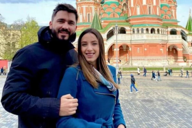 TRUDNA DANICA CRNOGORČEVIĆ: Pevačica saopštila srećne vesti, čestitke pljušte sa svih strana!