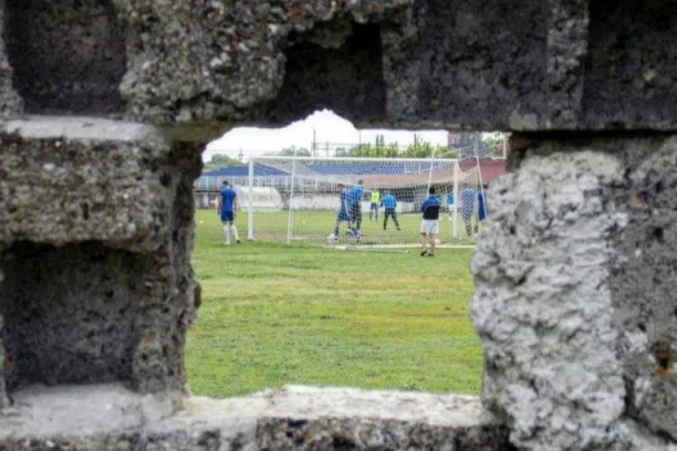 REAL PAO NA UŠĆU IBRA U ZAPADNU MORAVU: Nada Kraljevčana i dalje traje! (FOTO GALERIJA)