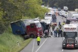 STRAVIČNA NESREĆA U SLOVAČKOJ Sudarili se autobus i kamion, više desetina povređenih, sumnja se da ima i poginulih