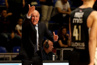 KRATAK ROSTER KUMOVAO PORAZU! Obradović priznao novinarima: Centar je u Americi, nemam pojma kako!