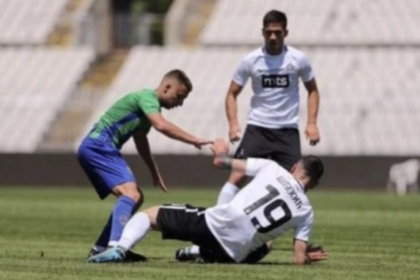 JAKOVAČKI INIESTA POVRATKOM NA TEREN POTPUNO PREPORODIO TIM NIKOLE DRAKULIĆA: Srem “procvetao” uz Mateju Njamculovića! (FOTO GALERIJA)