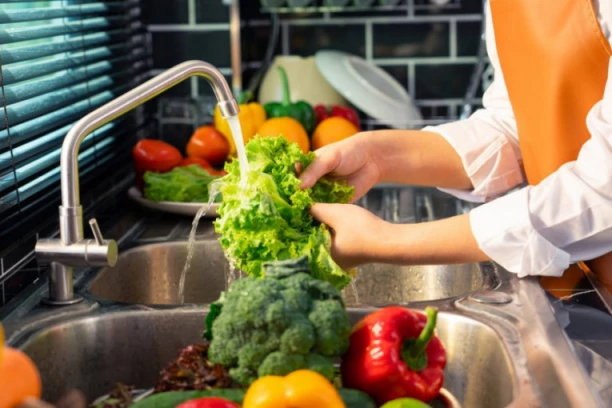 OVU NAMIRNICU JEDEMO SAMO LETI I RIZIČNA JE ZA ZDRAVLJE! Sve zbog jedne male "greške"