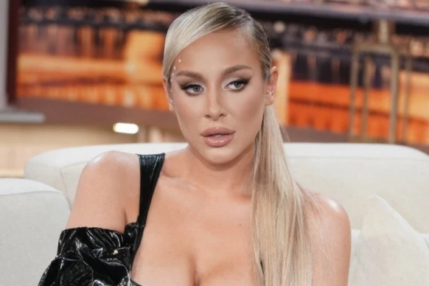 TRPELA JE OZBILJAN HEJT ZBOG LICA, A SADA POKAZALA KOLIKO SE PREPORODILA: Ovo je trik LUNE ĐOGANI za savršeno blistavu kožu (FOTO)