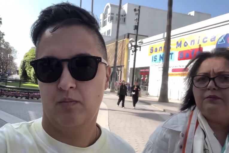 Marija Šerifović sa majkom Vericom u Americi troše njenu penziju