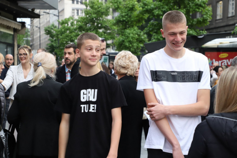 Sinovi Dalibora Andonova Grua